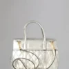 Small Bayswater aus zweiter Hand, hellsilber, gesteppt, glattes Kalbsleder Small Bayswater aus zweiter Hand, hellsilber, gesteppt, glattes Kalbsleder