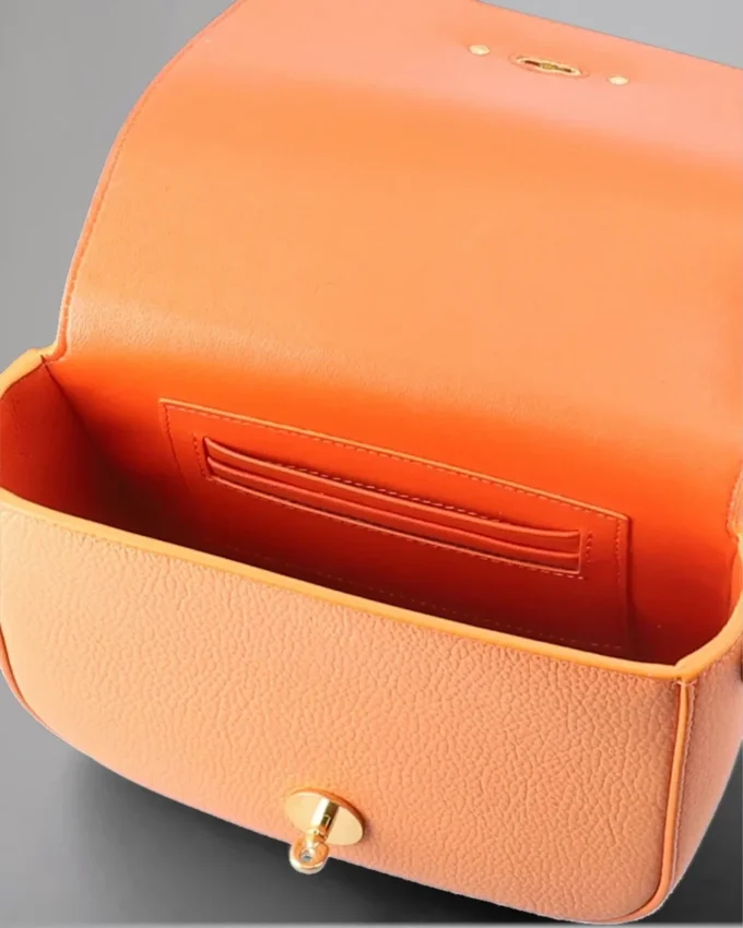 Small Darley-Tasche Secondhand Apricot Small Classic Grain Small Darley-Tasche Secondhand Apricot Small Classic Grain