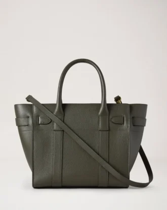 Small Zipped Bayswater in Juniper Green, kleine klassische Narbung