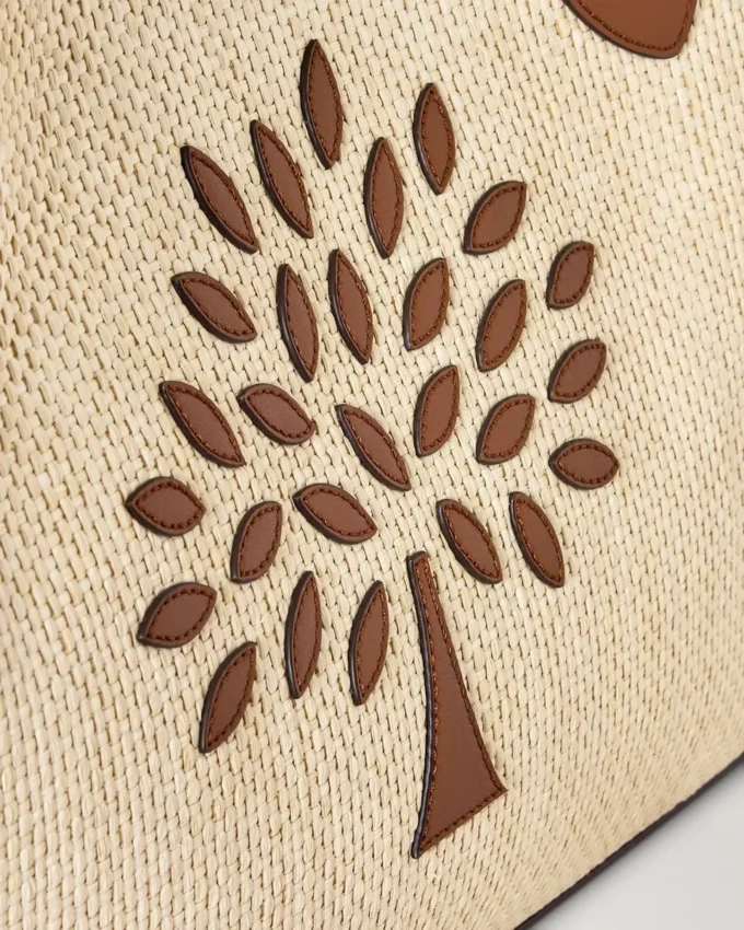 Tree Tote – Raffia Ecru & Bright Oak Raffia & Lederbesatz Tree Tote – Raffia Ecru & Bright Oak Raffia & Lederbesatz