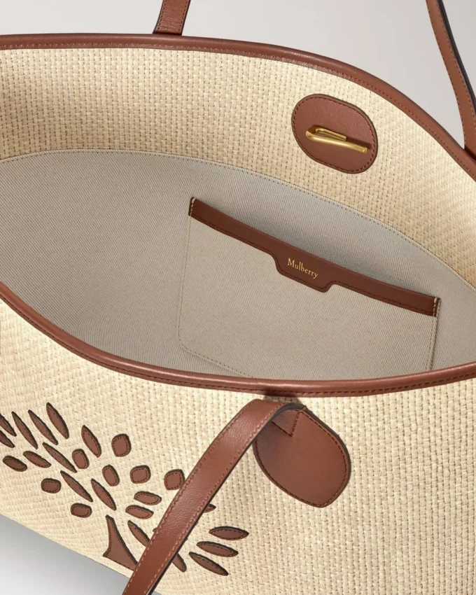 Tree Tote – Raffia Ecru & Bright Oak Raffia & Lederbesatz Tree Tote – Raffia Ecru & Bright Oak Raffia & Lederbesatz