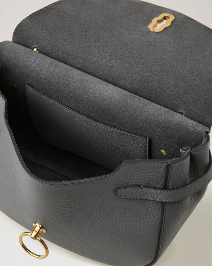 Weiche Amberley-Tasche in Anthrazit, Heavy Grain, Sustainable Icons